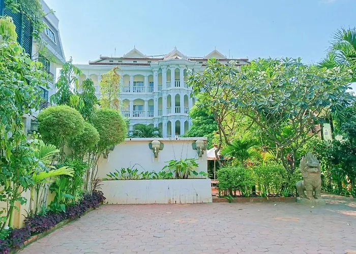 Tan Sokchea Boutique 4*