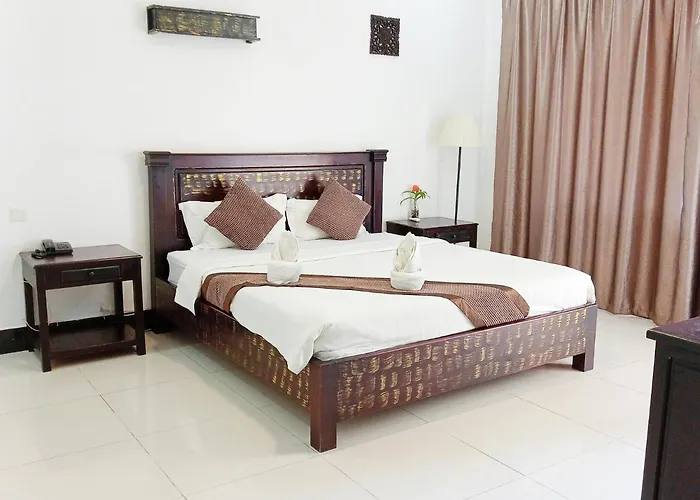 Tan Sokchea Boutique 4*