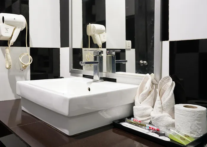 Tan Sokchea Boutique 4*